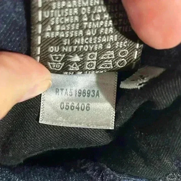 7 For All Mankind Standard Fit Straight Leg Jeans Dark Wash Denim size 28. Tall - Picture 9 of 12